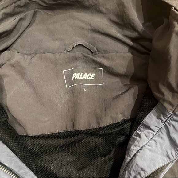Palace Bello Windbreaker- Men’s Large- gray - very good condition. - Picture 7 of 11
